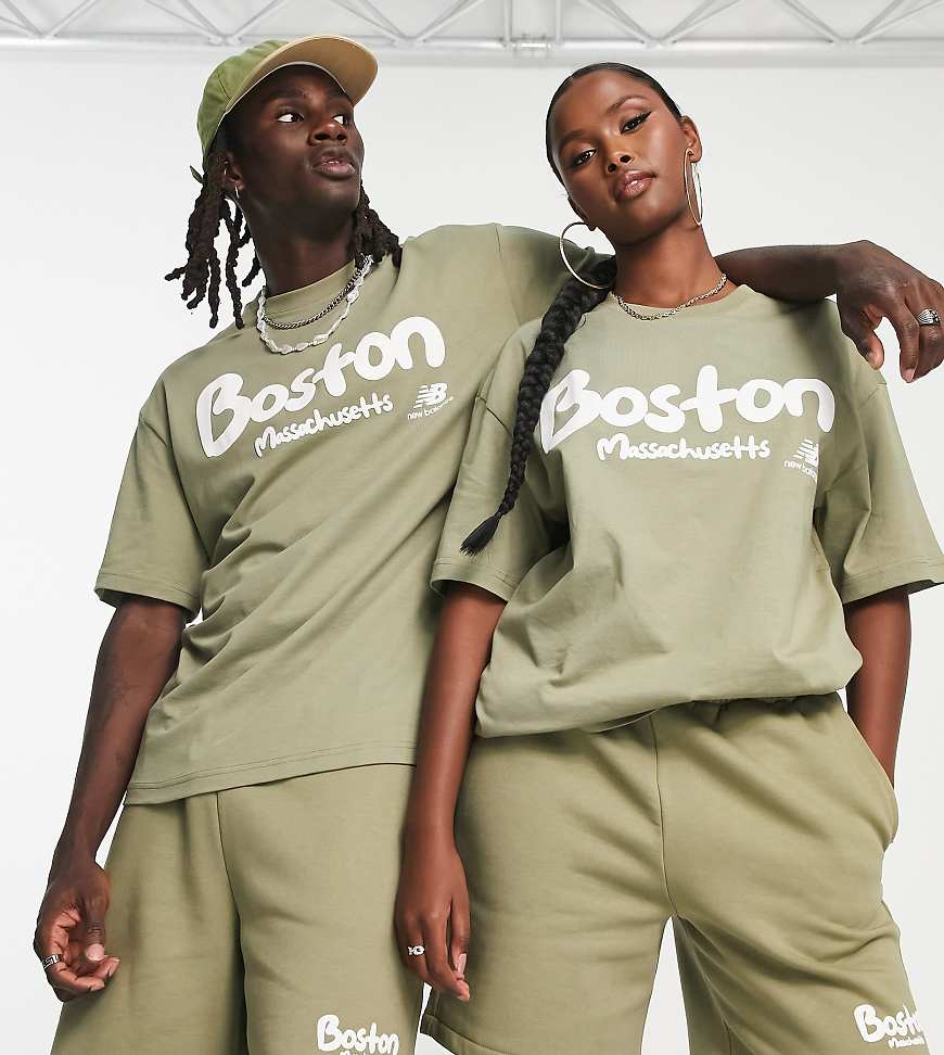 New Balance - Boston - Unisex-T-Shirt in Grün von New Balance