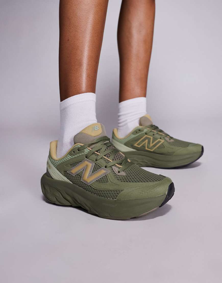 New Balance - Fresh Foam Unisex - Laufsneaker in Olivgrün und Beige von New Balance