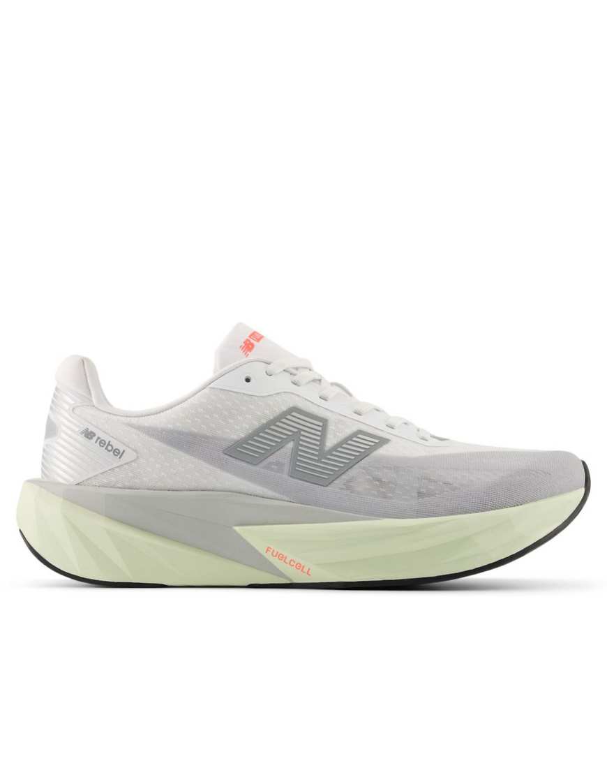 New Balance - FuelCell Rebel V5 - Lauf-Sneaker in der Farbe Raincloud-Grau von New Balance