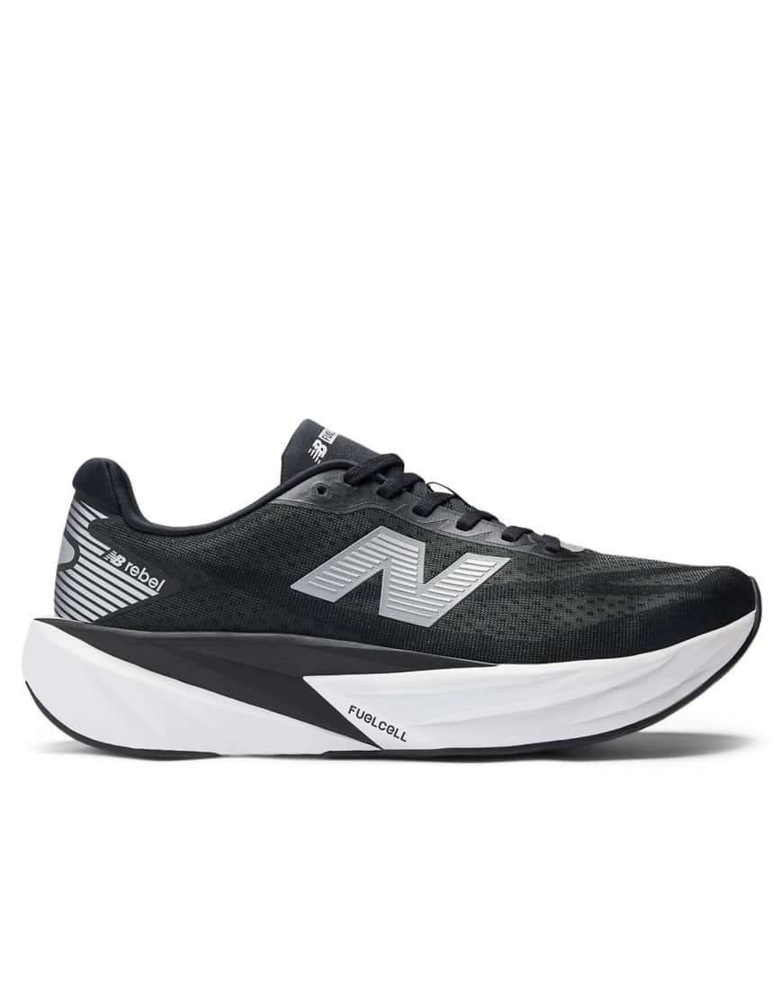 New Balance - FuelCell Rebel V5 - Lauf-Sneaker in Schwarz von New Balance