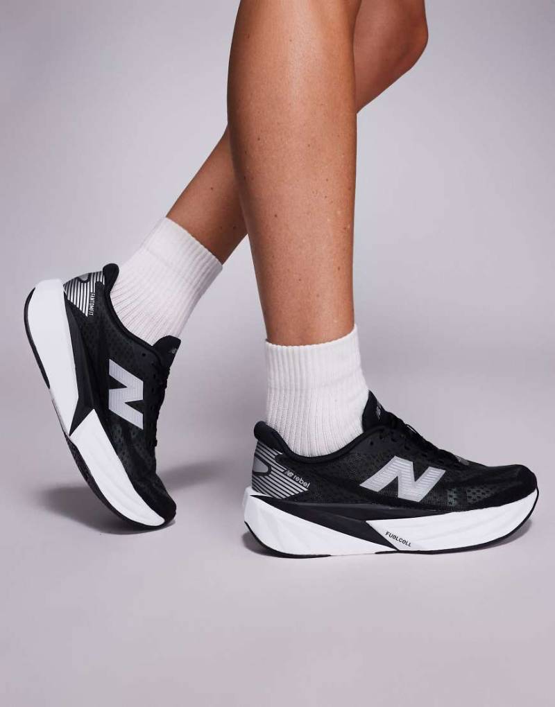 New Balance - Fuelcell Rebel V5 - Lauf-Sneaker in Schwarz-Gelb von New Balance