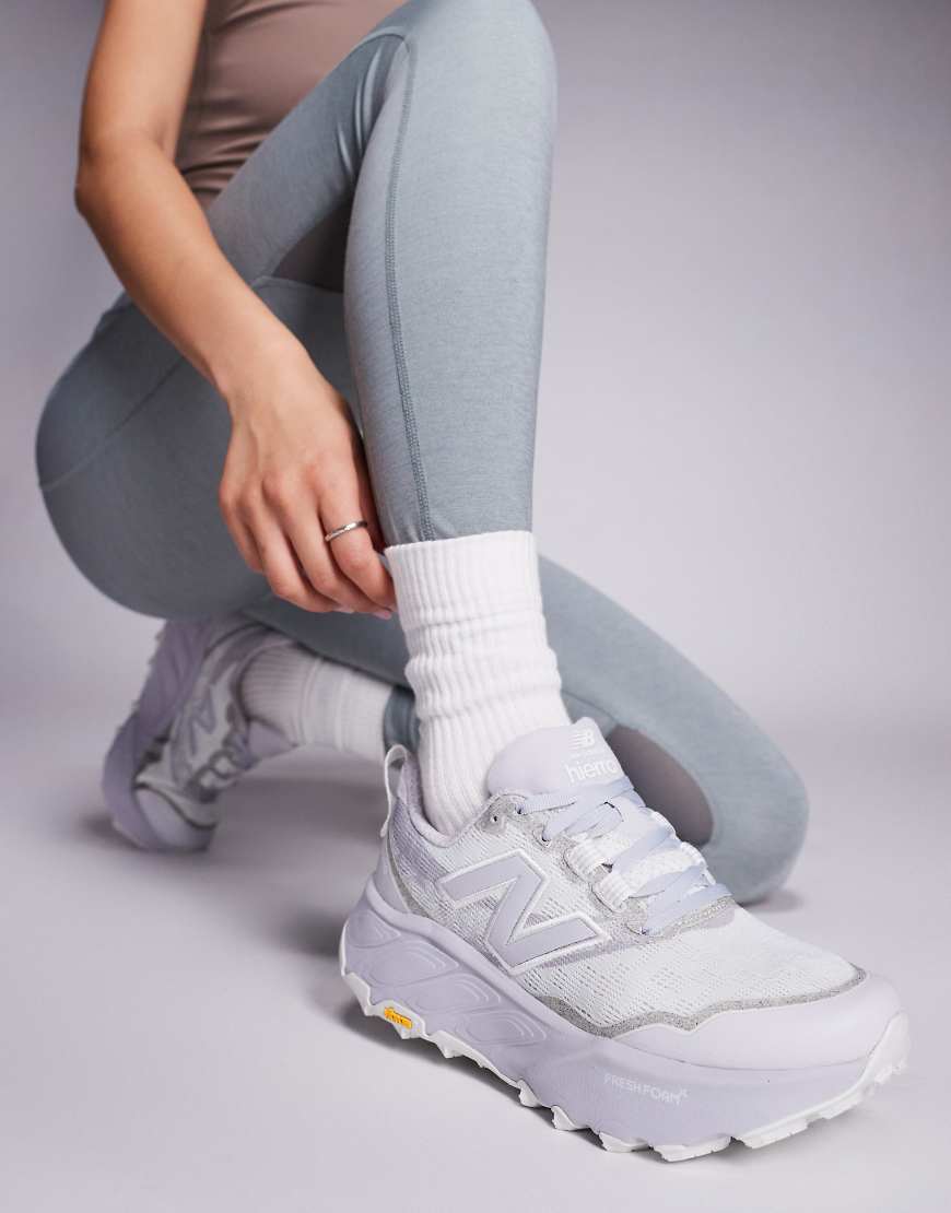 New Balance - Hierro - Trail-Running-Sneaker in Grau von New Balance