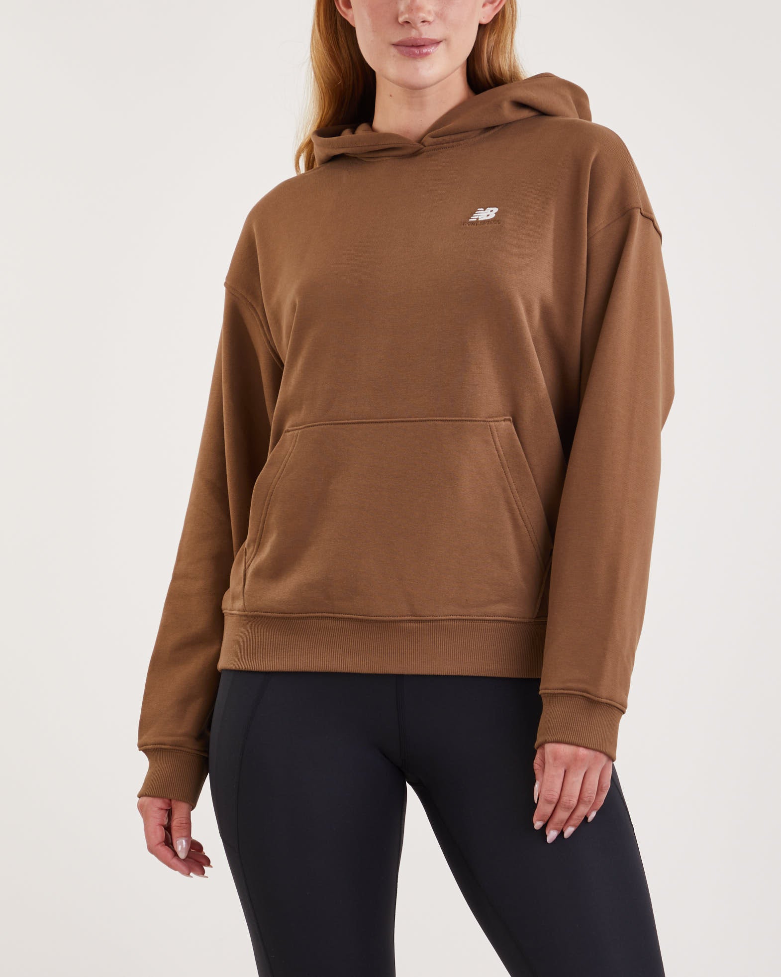 New Balance Hoodie Athletics Oversized Earth von New Balance