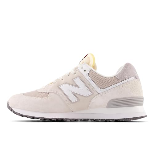 New Balance Unisex 574 V2 70s Racing Sneaker, Sea Salt/Nb 102 White, 41.5 EU von New Balance