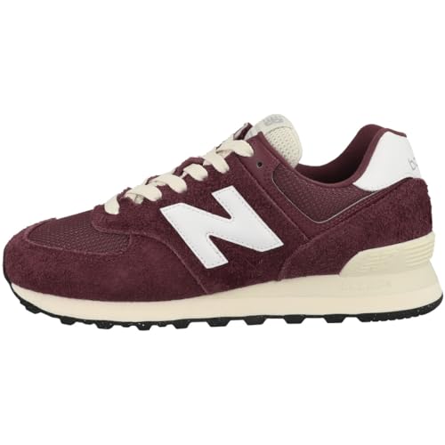 New Balance Unisex-Adult 574 V2 All Day Sneaker, Classic Crimson/White/Angora, 11.5 Wide Women/10 Men von New Balance