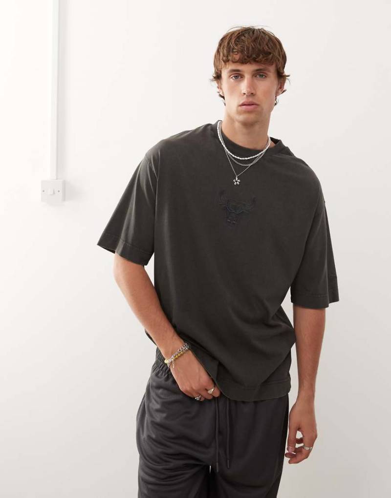 New Era - Chicago Bulls - T-Shirt in Anthrazit-Grau von New Era