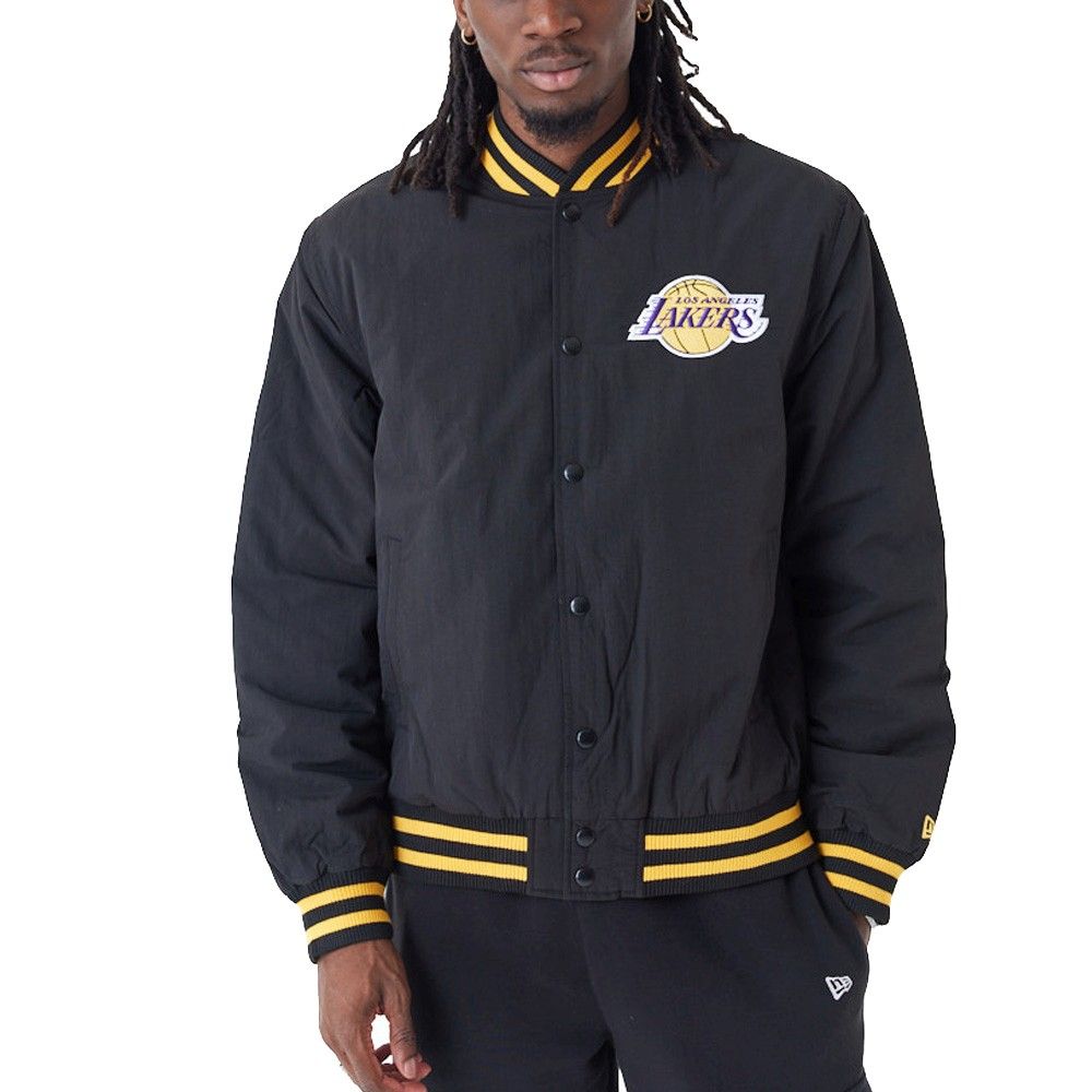 New Era College Bomber Jacke - BACKPRINT LA Lakers von New Era