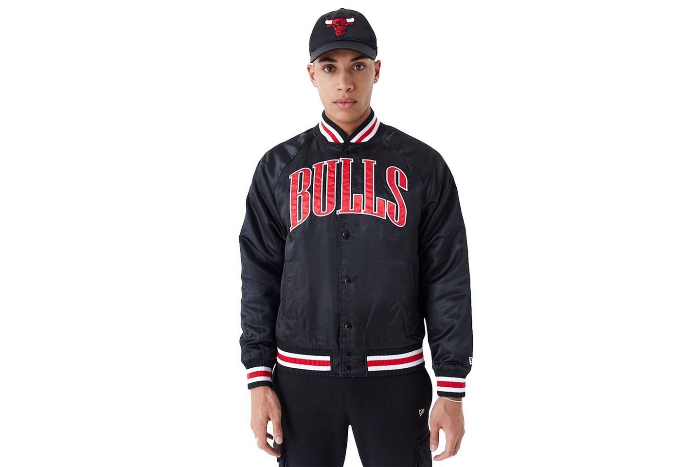 New Era Collegejacke Jacke New Era NBA Applique Satin Chicago Bulls von New Era