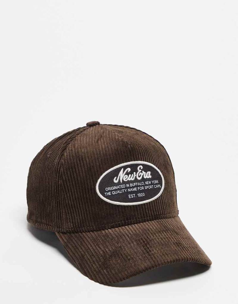 New Era - E Frame - Kappe aus Cord in Braun mit Logo-Aufnäher-Brown von New Era