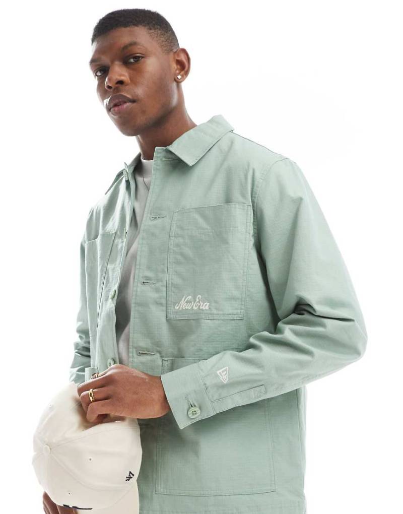 New Era - Hemdjacke in Minzgrün mit Logodetail von New Era