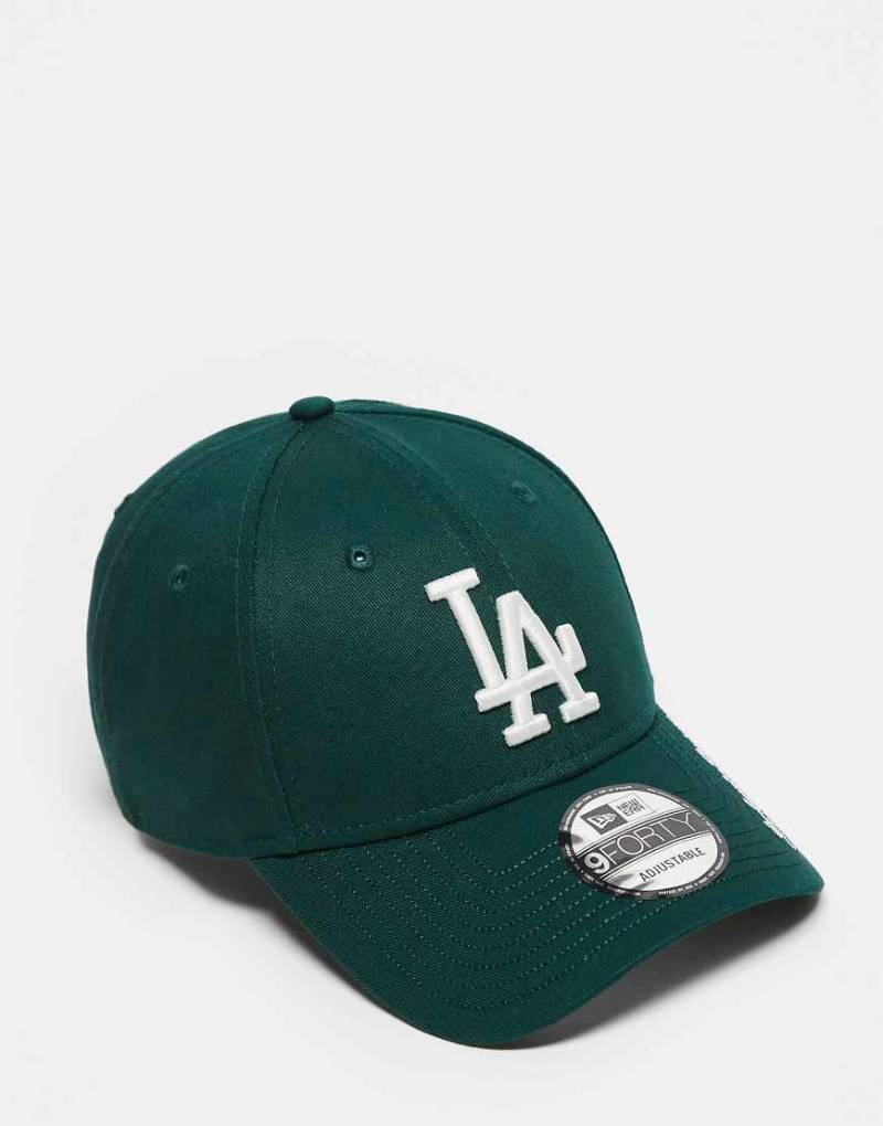 New Era - LA Dodgers 9Forty - Kappe in Grün mit seitlichem Schriftzug-Logo von New Era