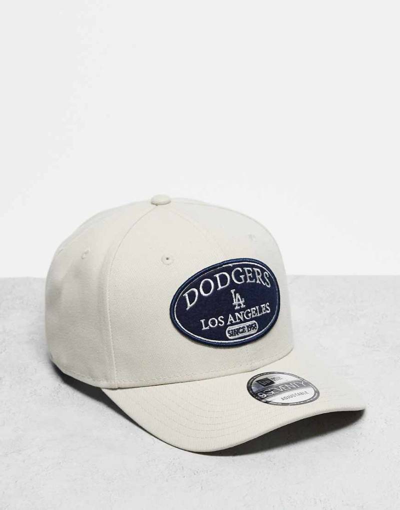 New Era - LA Dodgers 9Seventy - Kappe in Beige mit Aufnäher aus Filz-Neutral von New Era