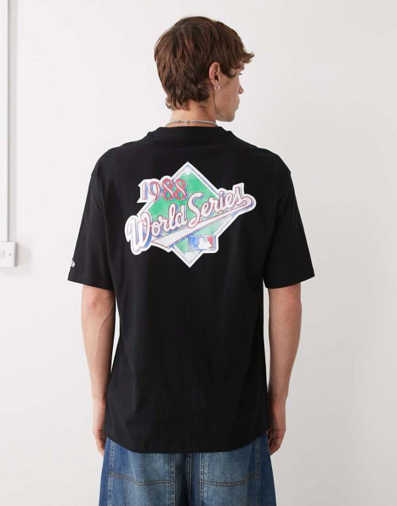 New Era - LA Dodgers - Oversize-T-Shirt in Marineblau mit grünem Logo-Bunt von New Era