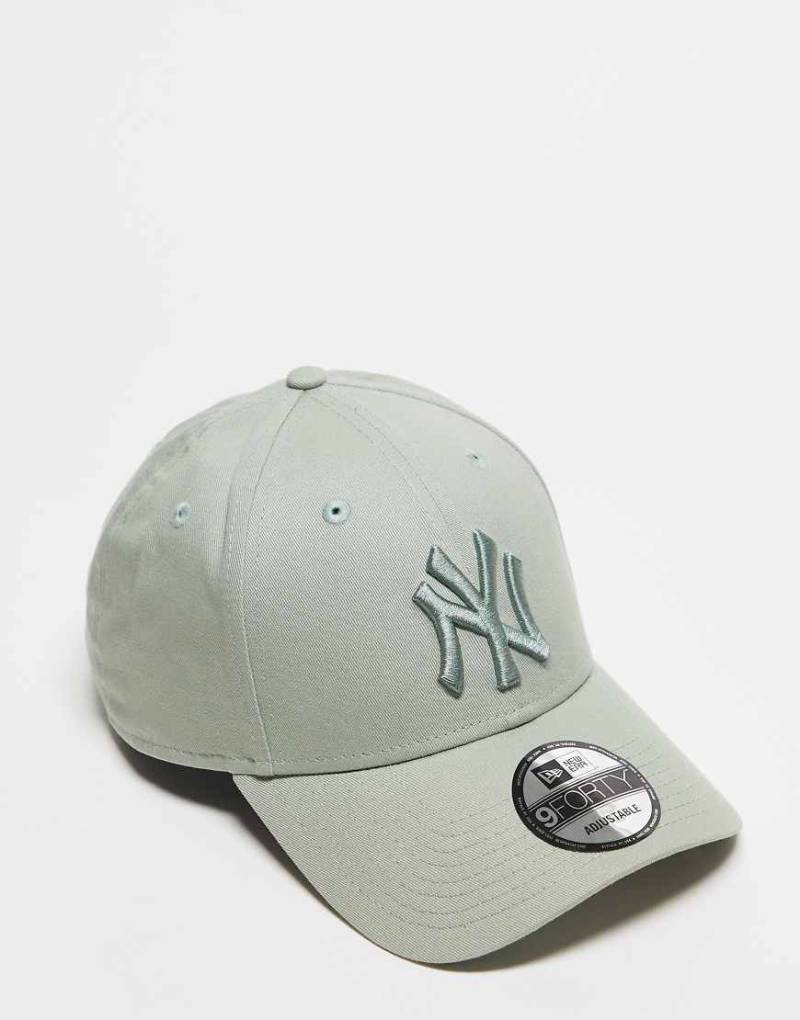 New Era - NY Yankees 9Forty - Kappe in Salbeigrün von New Era