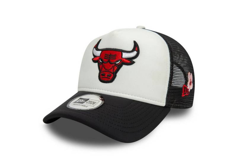 New Era Trucker Cap 9Forty A-Frame Flower Chicago Bulls Patch Cap - White/Black von New Era
