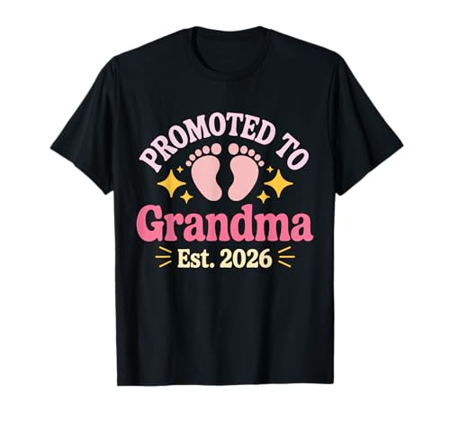 2026 Zu Grandma Est befördert Cute Baby Footprints T-Shirt 2026 Zu Grandma Est befördert Cute Baby Footprints T-Shirt von New Grandma 2026 with Footprint Design For Nana