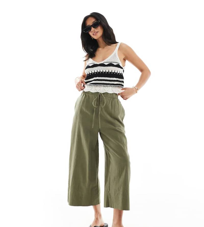 New Look Petite - Cropped-Hose in Khaki aus Leinen-Grün von New Look Petite
