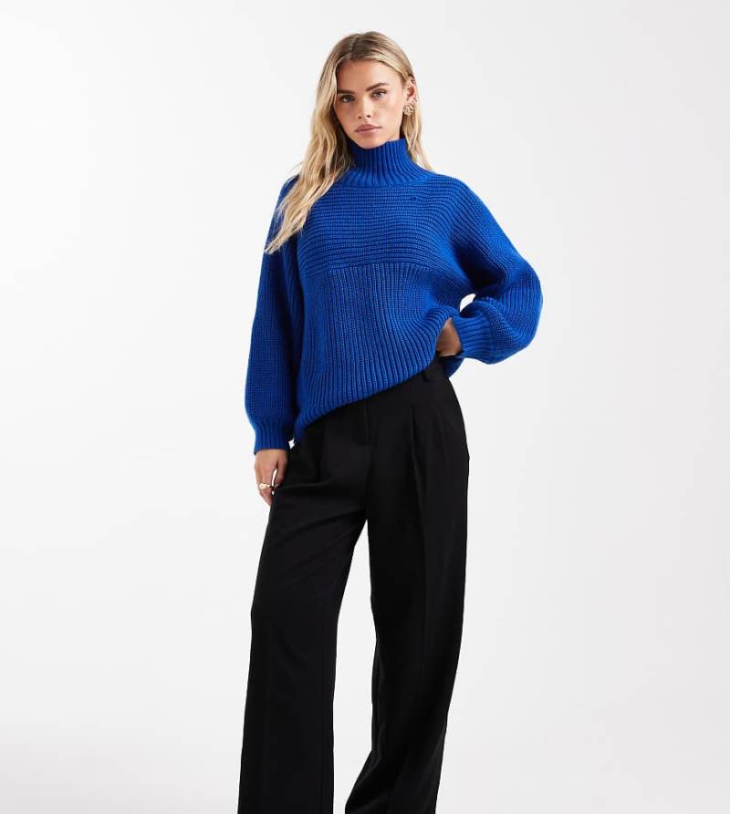 New Look Petite - Hose mit weitem Bein in Schwarz von New Look Petite