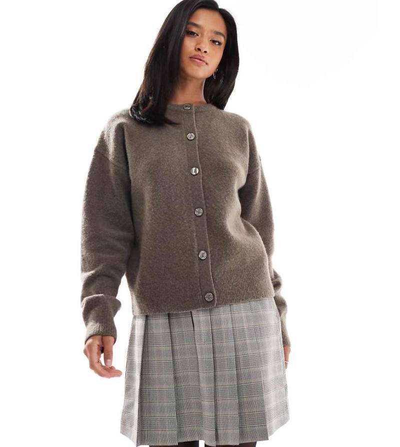 New Look Petite - Karierter Minirock in Braun mit Kellerfalten-Brown von New Look Petite