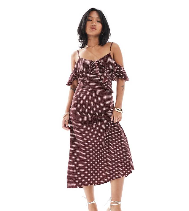 New Look Petite - Midikleid in Braun mit Punkten und Rüschen von New Look Petite