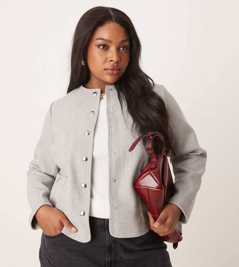 New Look Curve - Jacke in Grau ohne Kragen mit Knopfleiste von New Look Plus