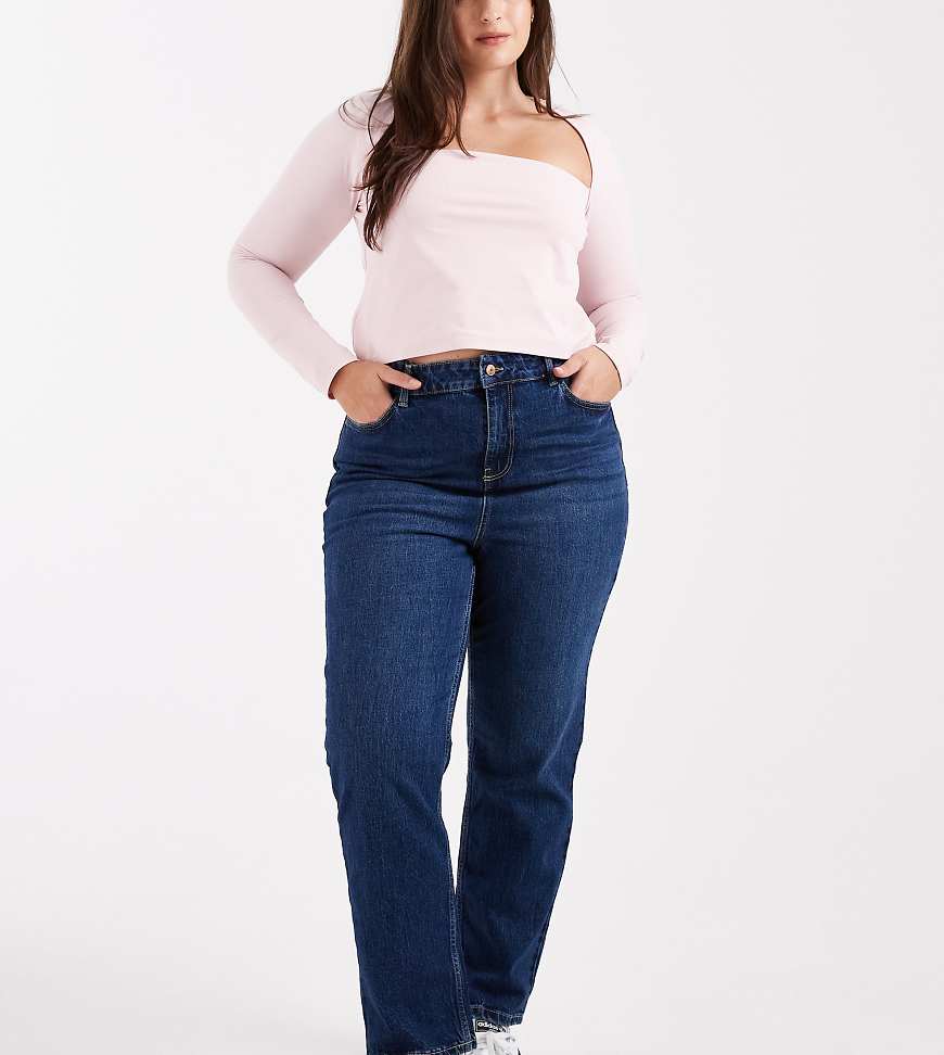 New Look Curve - Jeans mit geradem Bein in Mittelblau New Look Curve - Jeans mit geradem Bein in Mittelblau von New Look Plus