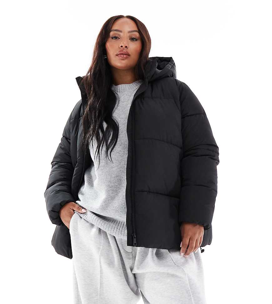 New Look Curve - Steppmantel in Schwarz von New Look Plus