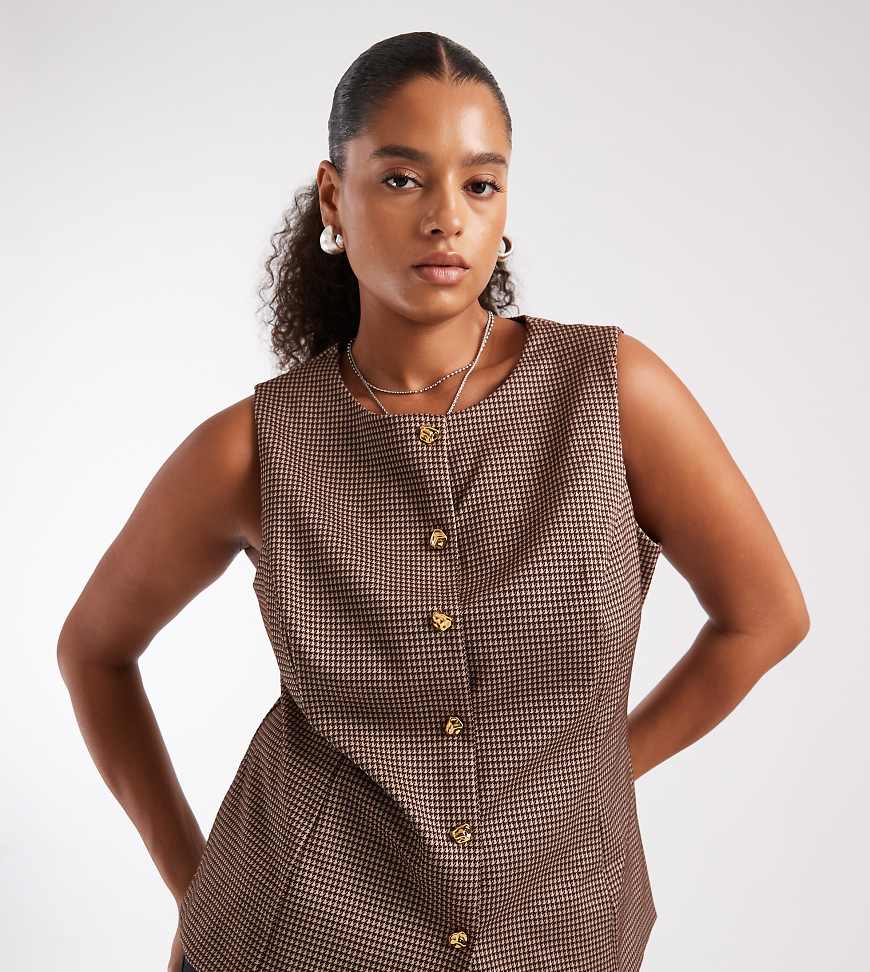 New Look Curve - Weste mit Hahnentrittmuster in Braun-Brown von New Look Plus