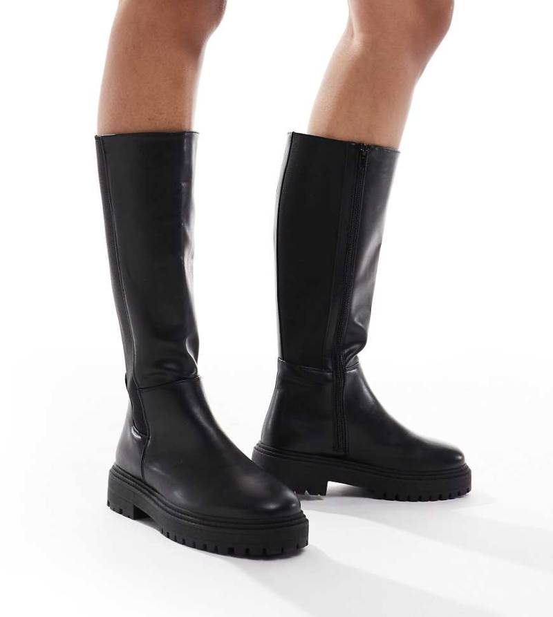 New Look Wide Fit - Kniehohe Stiefel in Schwarz mit dicker Sohle New Look Wide Fit - Kniehohe Stiefel in Schwarz mit dicker Sohle von New Look Wide Fit