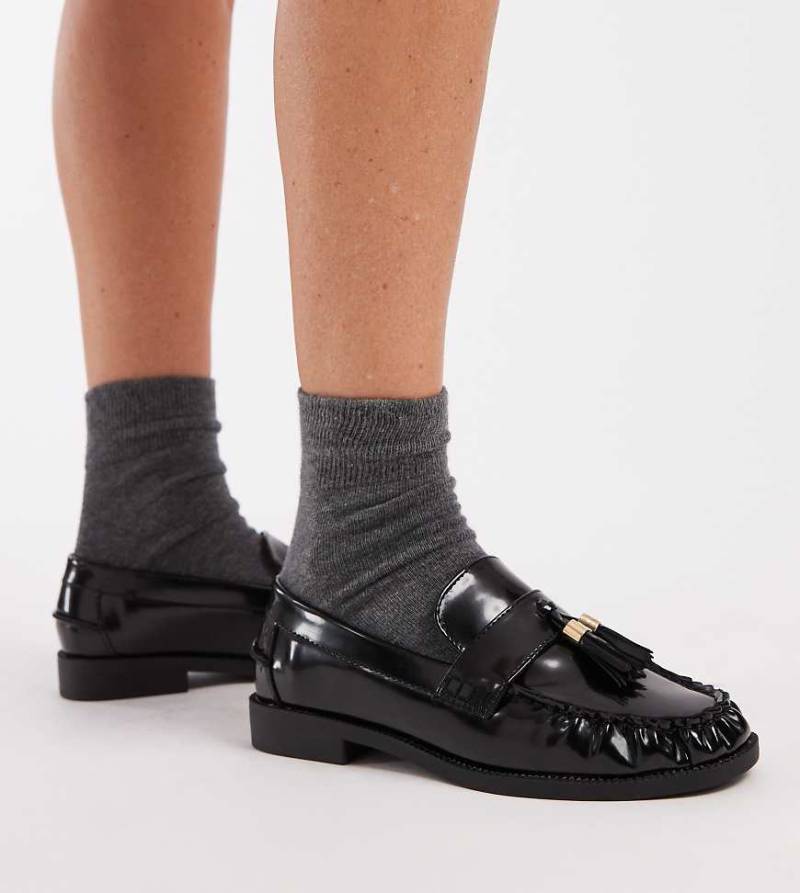 New Look Wide Fit - Loafer in Schwarz mit Quaste, weite Passform von New Look Wide Fit