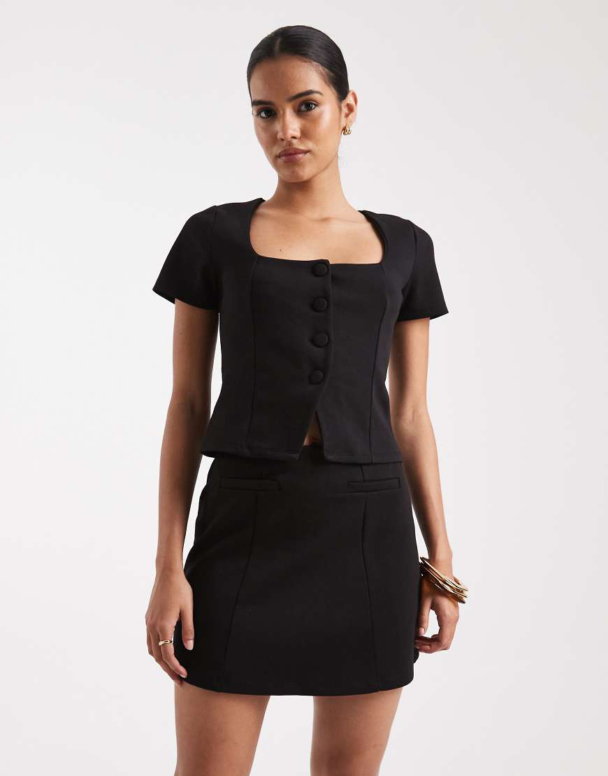 New Look - Ausgestellter Minirock in Schwarz, Kombiteil von New Look