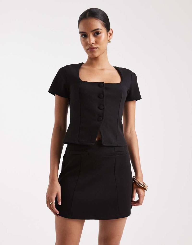 New Look - Ausgestellter Minirock in Schwarz, Kombiteil von New Look