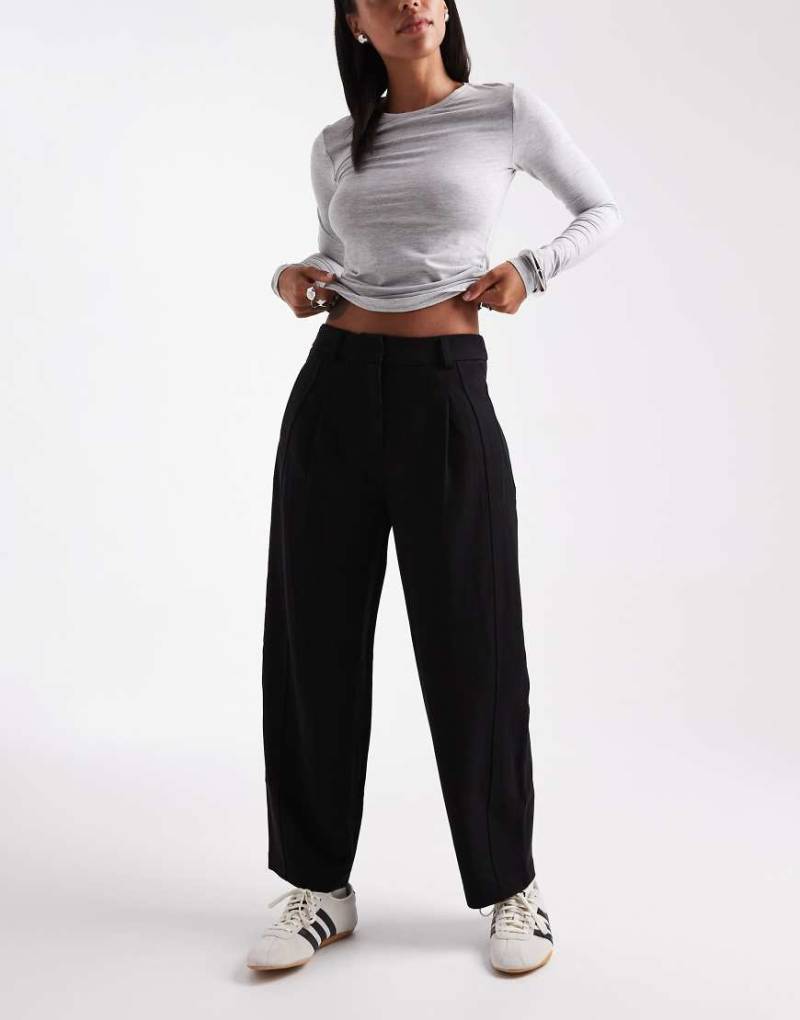 New Look - Barrel-Hose in Schwarz von New Look