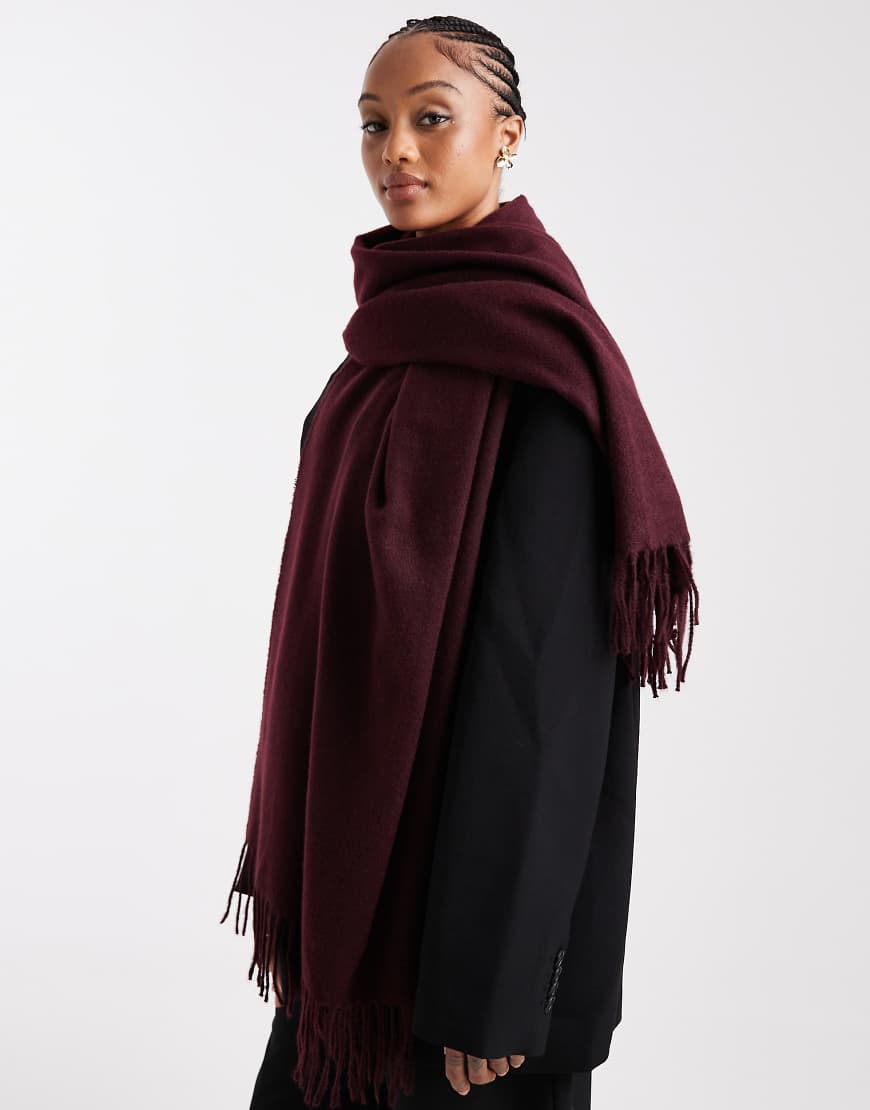 New Look - Basic-Schal in dunklem Burgunderrot von New Look