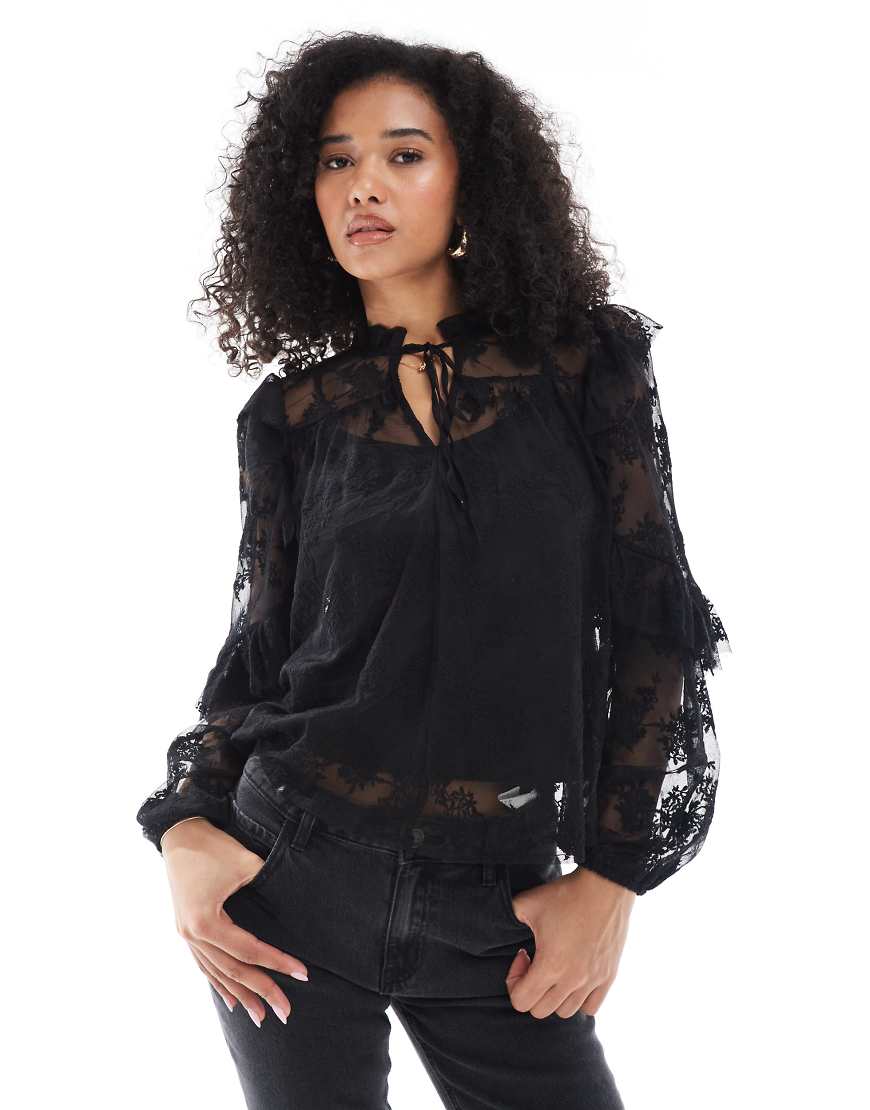 New Look - Bestickte Bluse aus Spitze in Schwarz von New Look