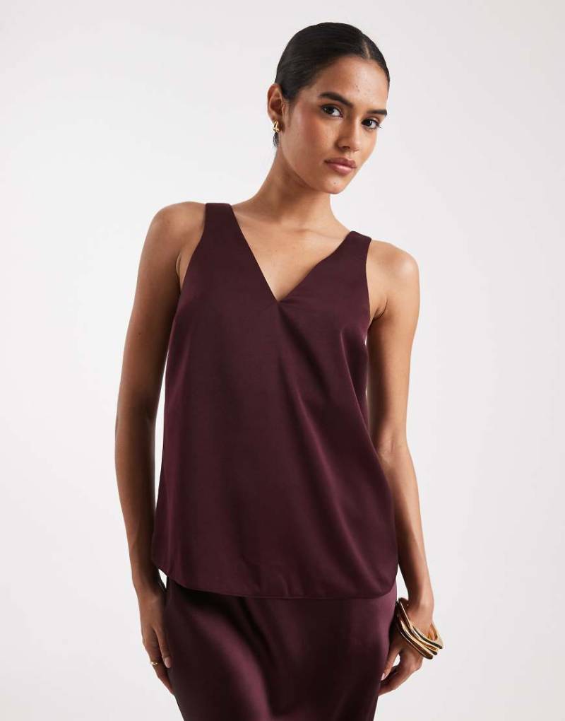 New Look - Camisole-Oberteil aus Satin in dunklem Burgunderrot von New Look