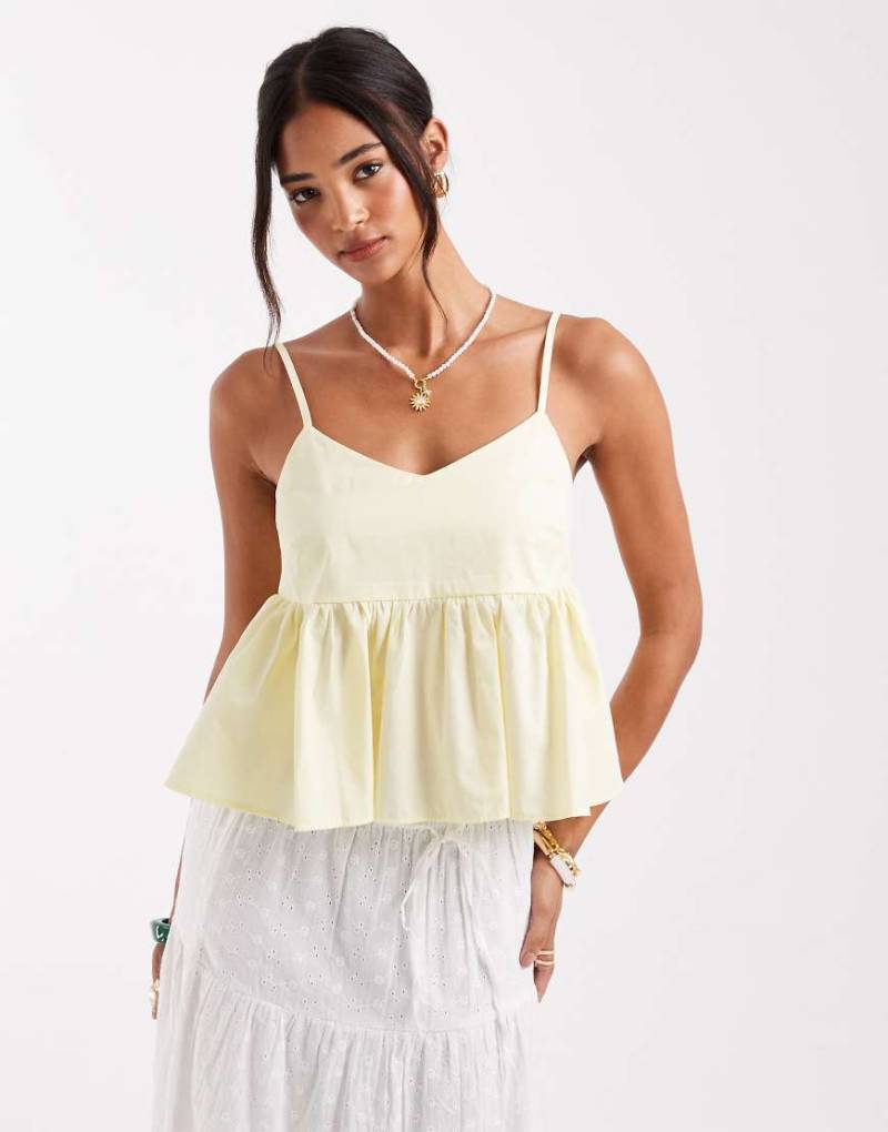 New Look - Camisole-Oberteil in Gelb mit Schößchen und Trägern von New Look