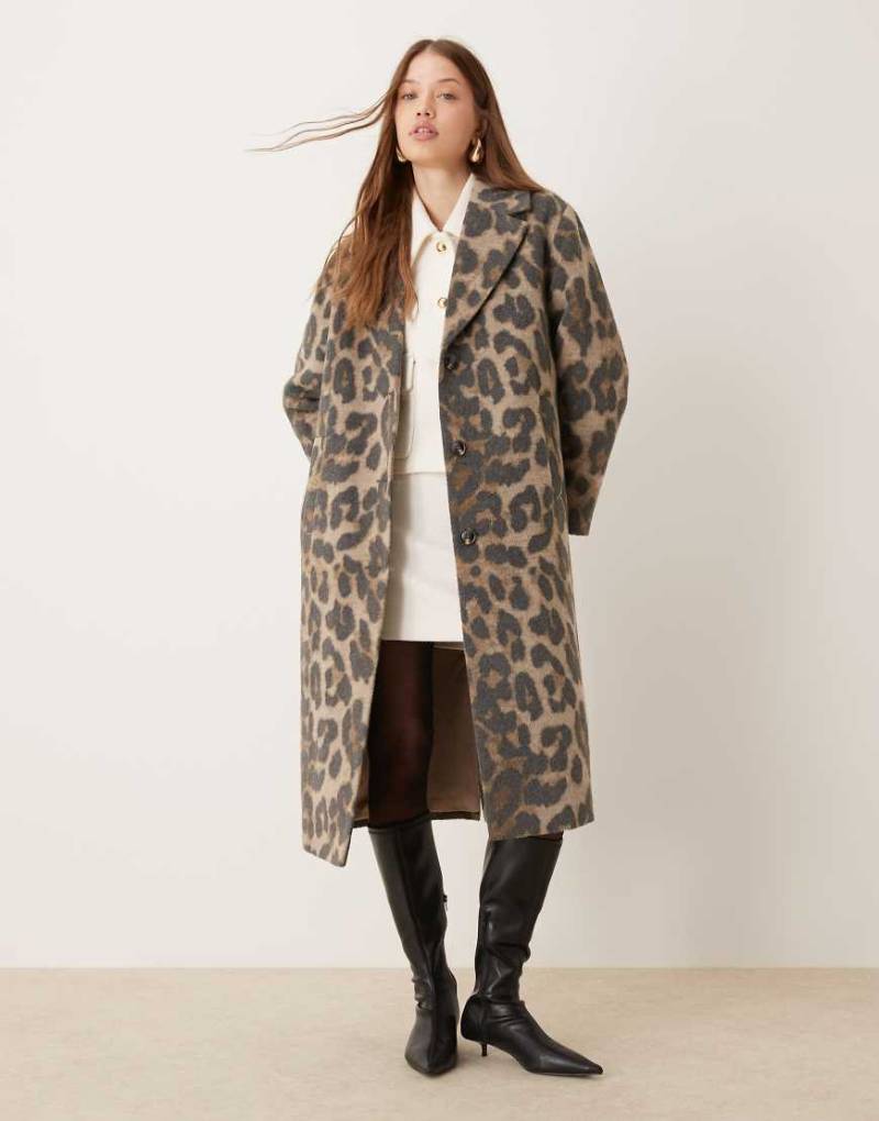 New Look - Formeller Mantel mit Tierfellmuster und Button-down-Kragen-Braun von New Look