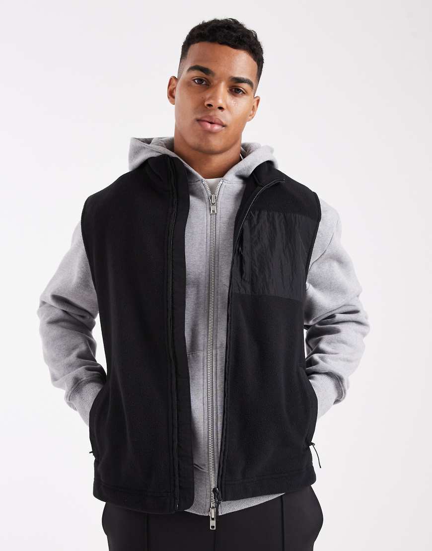 New Look - Funktionsweste aus Fleece in Schwarz von New Look