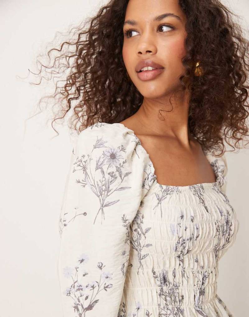 New Look - Gesmoktes, langärmliges Milkmaid-Oberteil mit Blumenmuster-Weiß von New Look