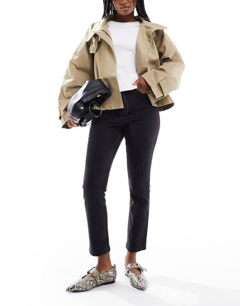 New Look - Hannah - Straight Jeans in Schwarz von New Look