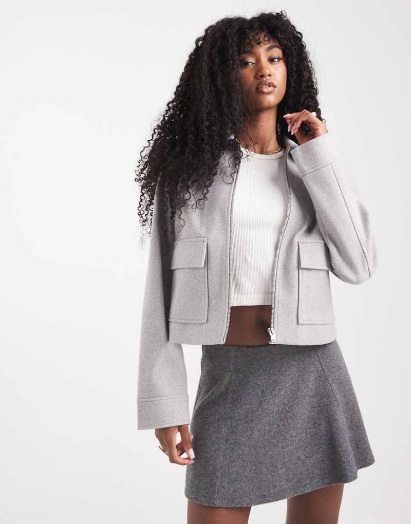 New Look - Jacke in Grau mit Reißverschluss von New Look