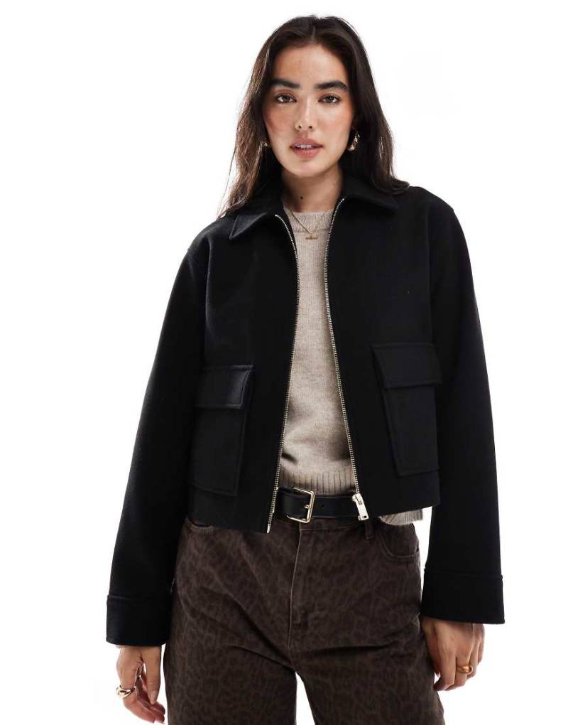 New Look - Jacke mit durchgehendem Reißverschluss in Schwarz von New Look