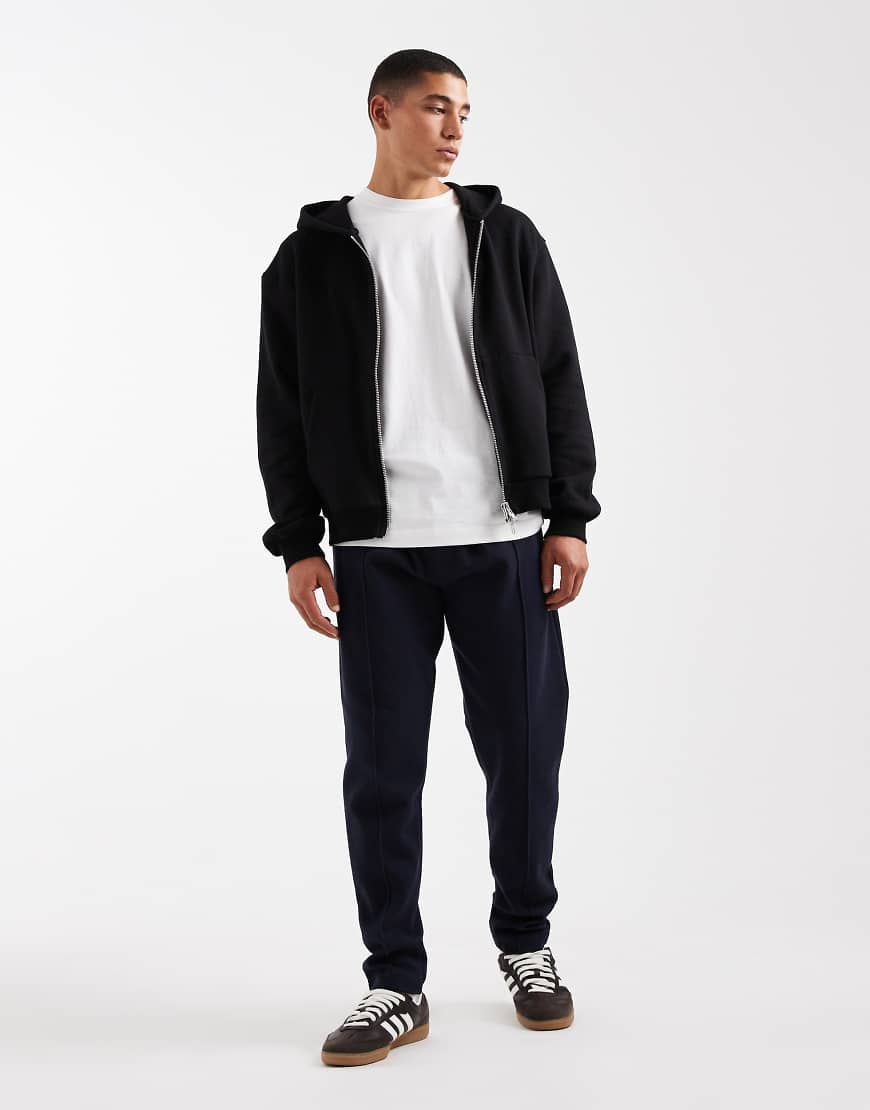 New Look - Jogginghose aus Piqué-Stoff in Marineblau mit Biesen, Kombiteil von New Look