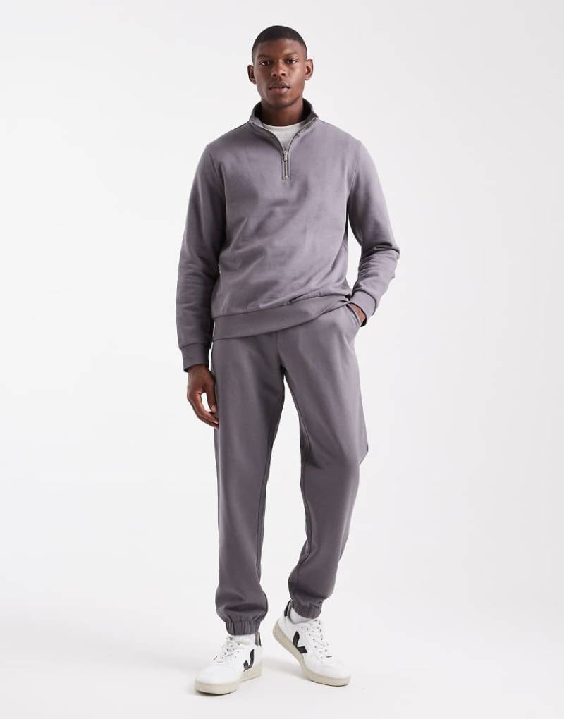 New Look - Jogginghose in Mittelgrau, 300 g/m² von New Look