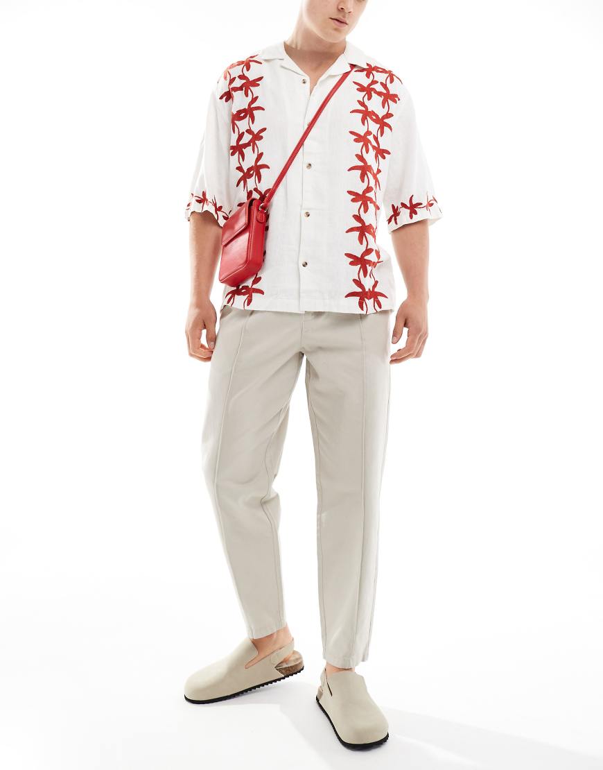 New Look - Jogginghose in Steinbeige mit Biesen-Neutral von New Look