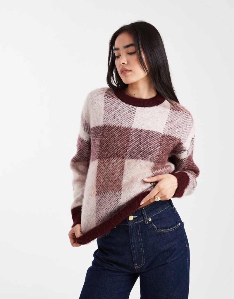 New Look - Karierter, angerauter Pullover in Rot von New Look