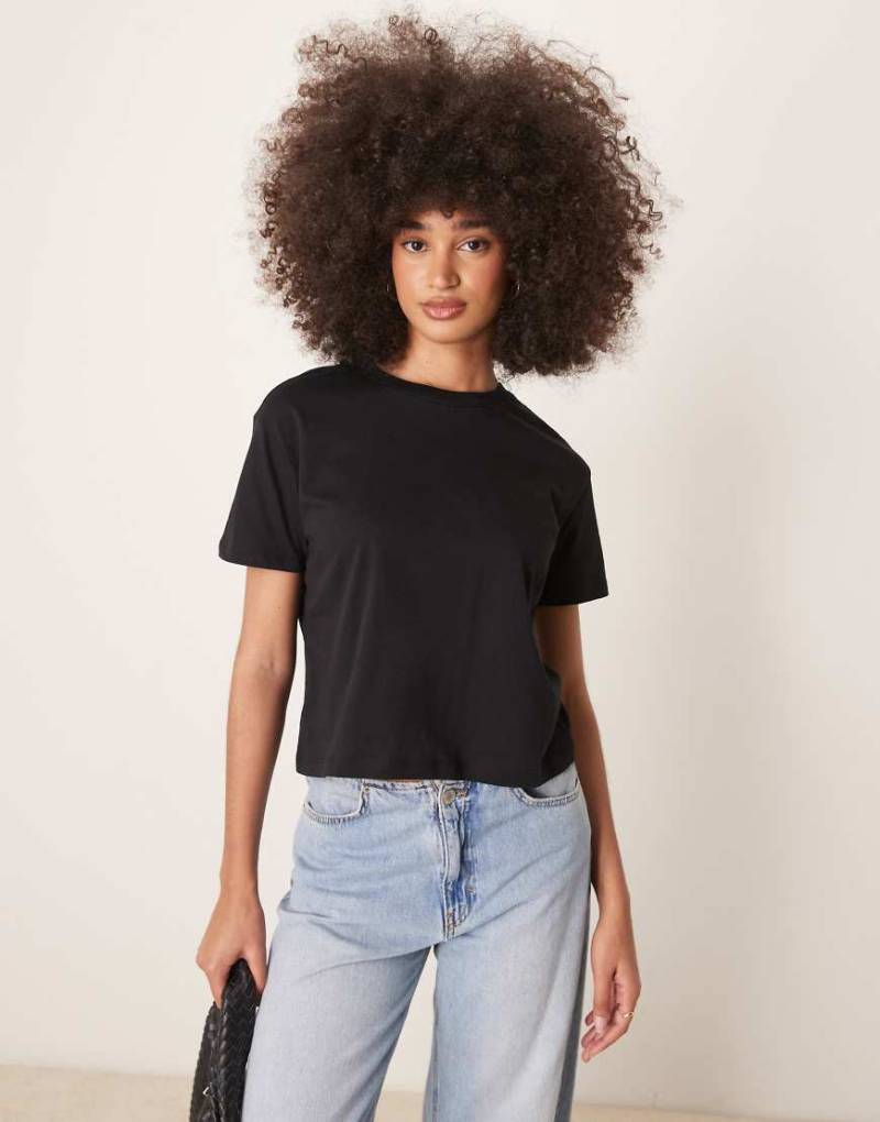 New Look - Kastiges T-Shirt in Schwarz von New Look