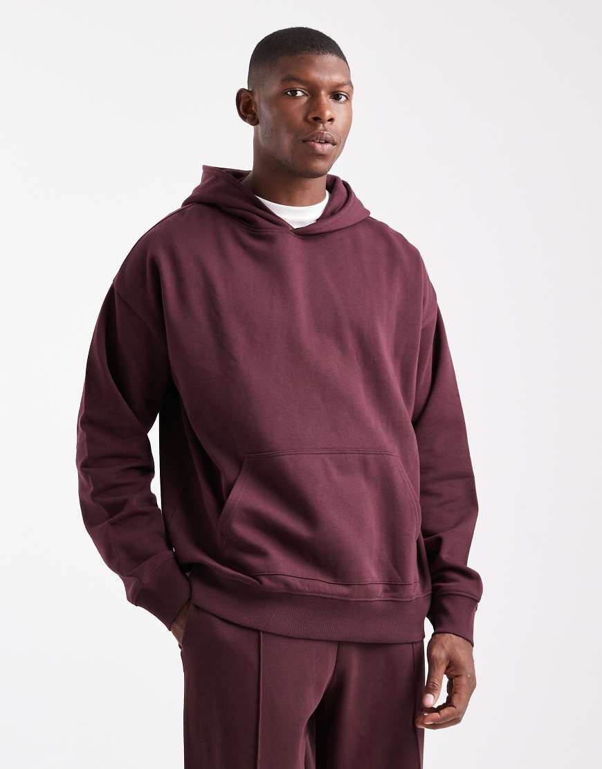 New Look - Oversize-Kapuzenpullover in Burgunderrot von New Look