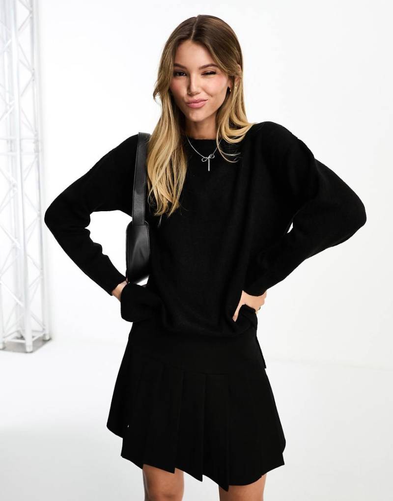 New Look - Oversize-Pullover in Schwarz von New Look